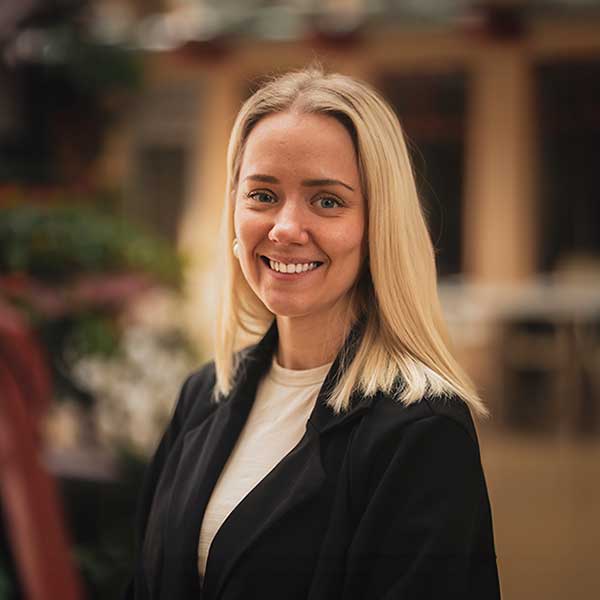 Porträtt av Emelie Ahlström