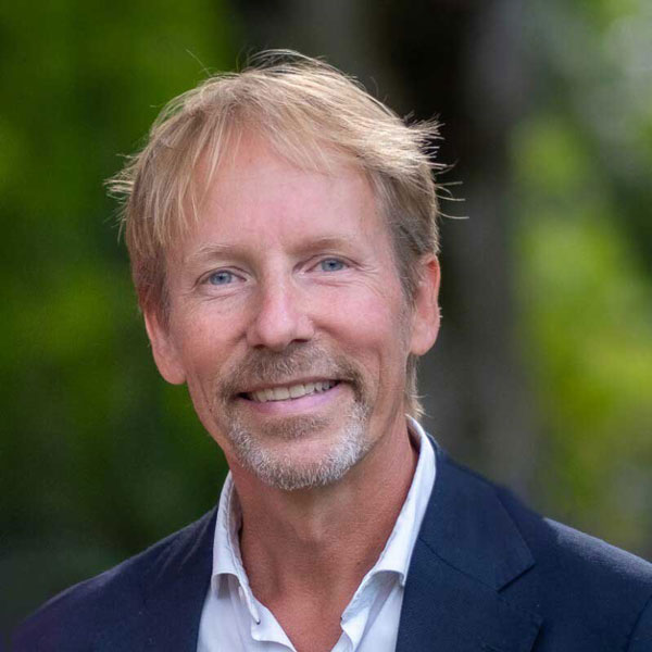 Porträtt av Mats Löfgren